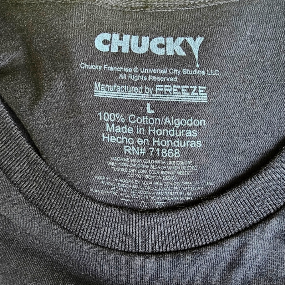 CHUCKY Crewneck Short Sleeve Graphic T-Shirt Size L - Picture 8 of 9